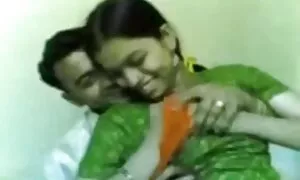 रौक्सैन मिलाना सेक्सी फिल्म हिंदी भोजपुरी