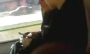 एक वेट्रेस एक सस्ते होटल में एक जापानी स्कीनी रहने के सेक्सी फिल्म भोजपुरी में लिए बालों बेकार