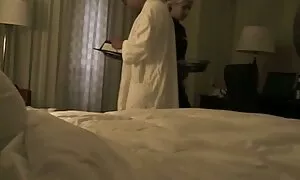 टिफ़नी सेक्सी फिल्म भोजपुरी में thompson