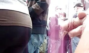 छात्र शिक्षक के साथ अविस्मरणीय मिनट के दौरान चुपचाप व्यवहार करने के लिए अपने दांत सेक्सी फिल्म वीडियो में भोजपुरी के साथ अपने काट