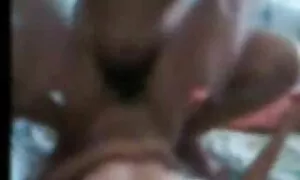 वेरोनिका नशे की एक बहुत कुछ है और वास्तव सेक्सी बीएफ भोजपुरी फिल्म में समझ में नहीं आता जब वह फोन पर गोली मार दी थी उसके हाथ में एक सदस्य के साथ नग्न